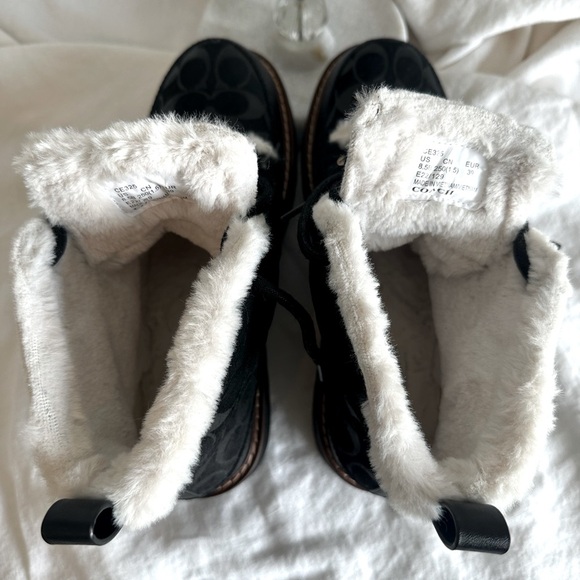 COACH Lug sole black  lace-up boots - Picture 12 of 14